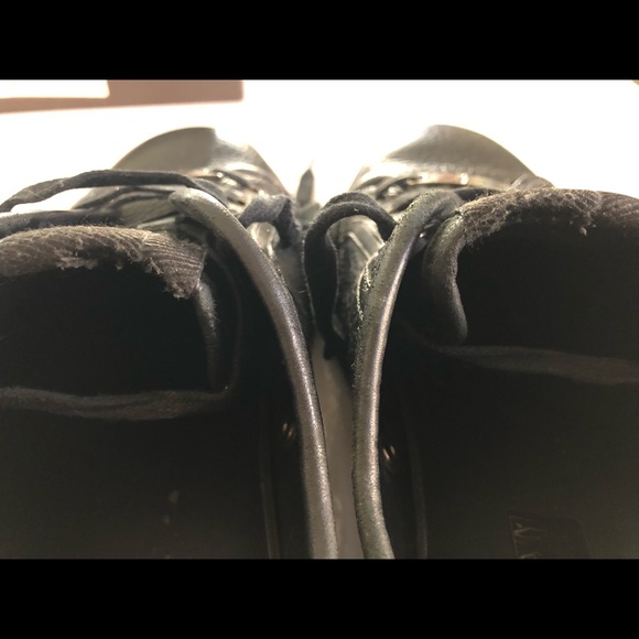 GUCCI Men’s Camelot Black Leather Sneakers 10US - Picture 10 of 11